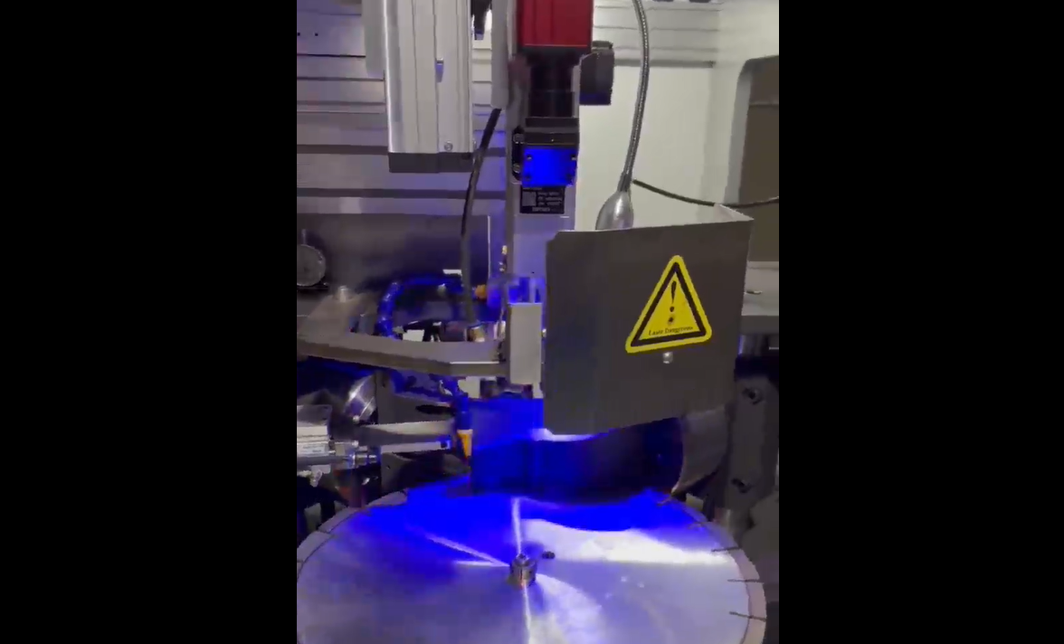 Auto saw blade laser welding machine